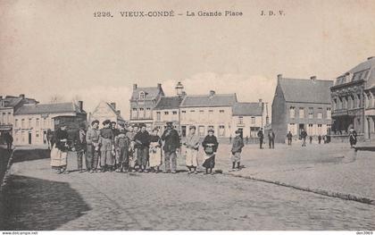 VIEUX-CONDE (Nord) - La Grande Place