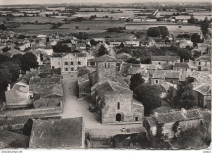 VILLEFAGNAN   VUE GENERALE ET L'EGLISE