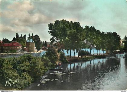 89 - Villeneuve sur Yonne - île d'Amour et Tour Bonneville - Flamme Postale de Villeneuve sur Yonne - CPM - Voir Scans R