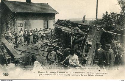 VILLEPREUX(ACCIDENT DE TRAIN)