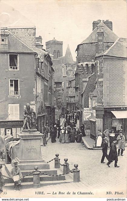 VIRE (14) La rue de la Chaussée