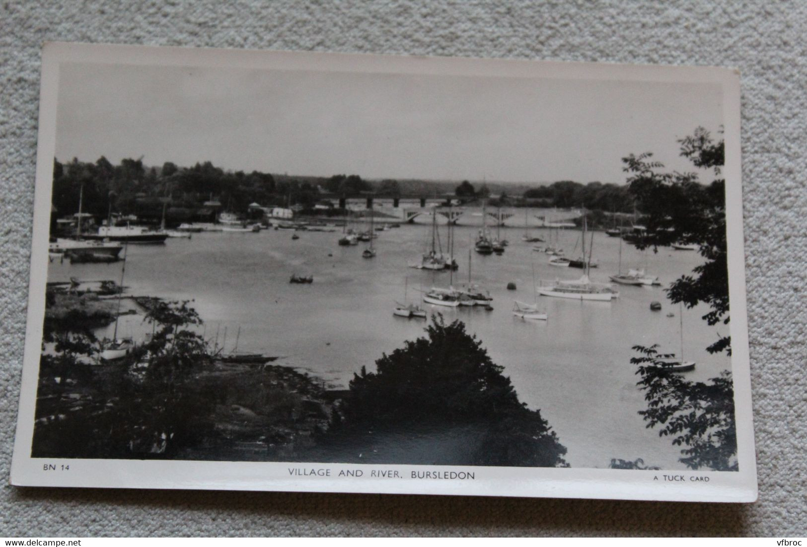 G43, Bursledon, village and river, Angleterre