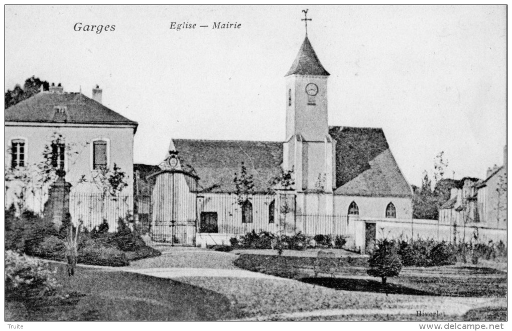 GARGES-LES-GONESSES EGLISE ET MAIRIE