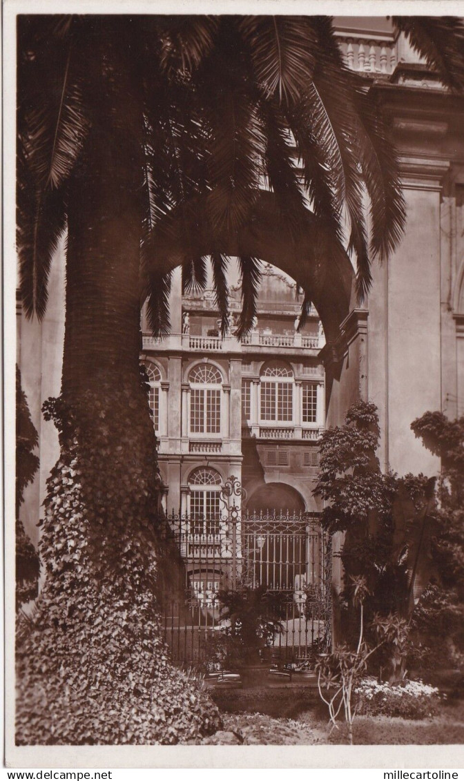 # GENOVA: PALAZZO REALE - GIARDINO