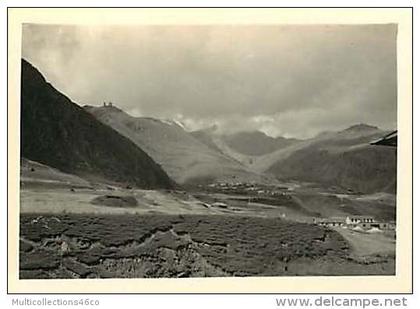 CAUCASE REGION ADJARIE GEORGIE 171015 - KAZBEGI Mont Kazbek et église de la Trinité de Guerguétie