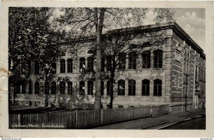 Lübtheen, Zentralschule