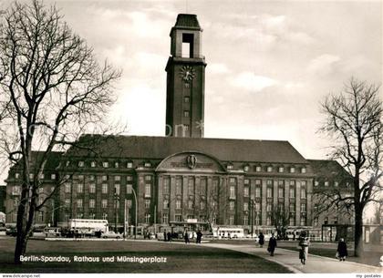 43369243 Spandau Rathaus Muensingerplatz Spandau