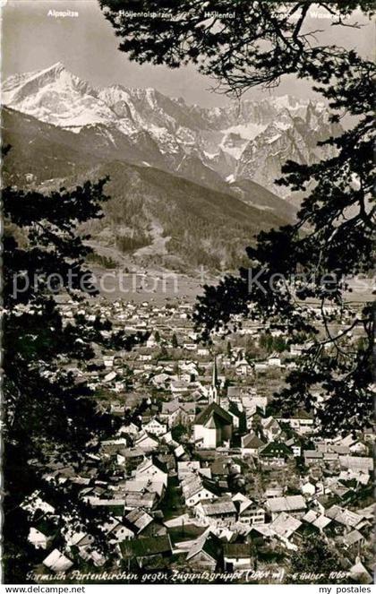 72633684 Garmisch-Partenkirchen gegen Zugspitzgruppe Wettersteingebirge Garmisch