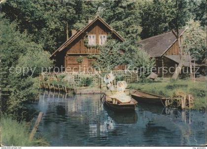 Luebben Spreewald Frauen in Traucht