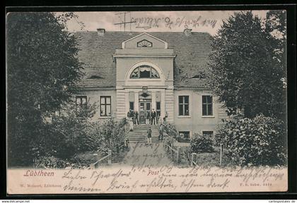 AK Lübtheen, Blick auf ein Gebäude