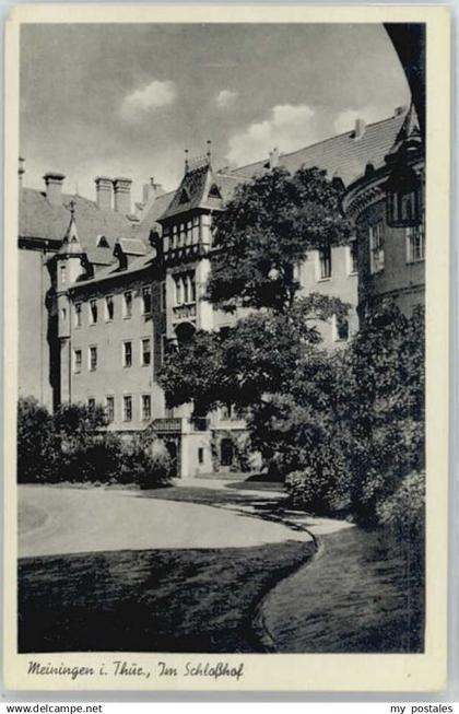 70132352 Meiningen Thueringen Meiningen Schlosshof *