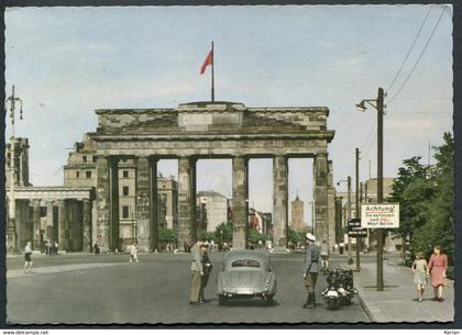 Berlin - Brandenburger Tor (Sektorengrenze) - See 2 scans