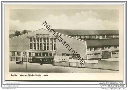 Berlin-Prenzlauer Berg - Werner Seelenbinder Halle - Foto-AK 1953