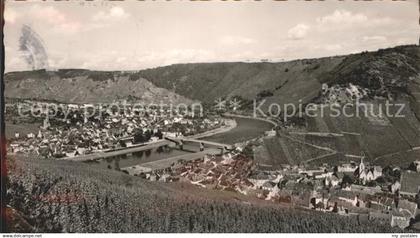 71668826 Traben-Trarbach Panorama Weinberge Moselbruecke Traben-Trarbach