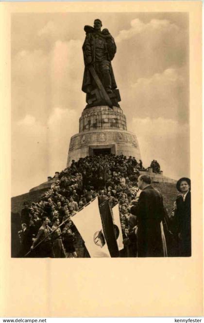 Ehrenmal in Berlin Treptow