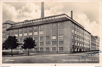 Deutschland - TROSSINGEN - Harmonikafabriken Matth. Höhner A.-G. - The harmonica factory