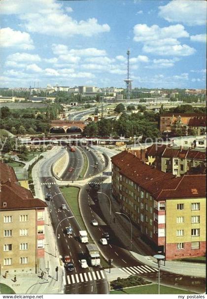 72139875 Halensee Berlin Stadtautobahn mit Funkturm Halensee Berlin