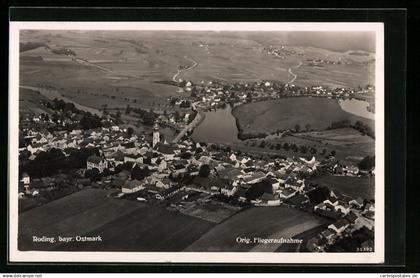 AK Roding /bayr. Ostmark, Ortsansicht vom Flugzeug aus