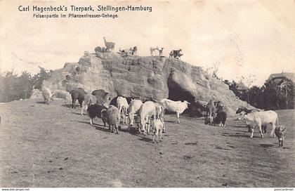 Deutschland - STELLINGEN Hamburg - Carl Hagenbeck's Tierpark - Felsenpartie im flanzenfresser-Gehege