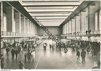 Berlin-Tempelhof - Flughafen - Flughalle - Foto-Ansichtskarte - Verlag Klinke & Co. Berlin