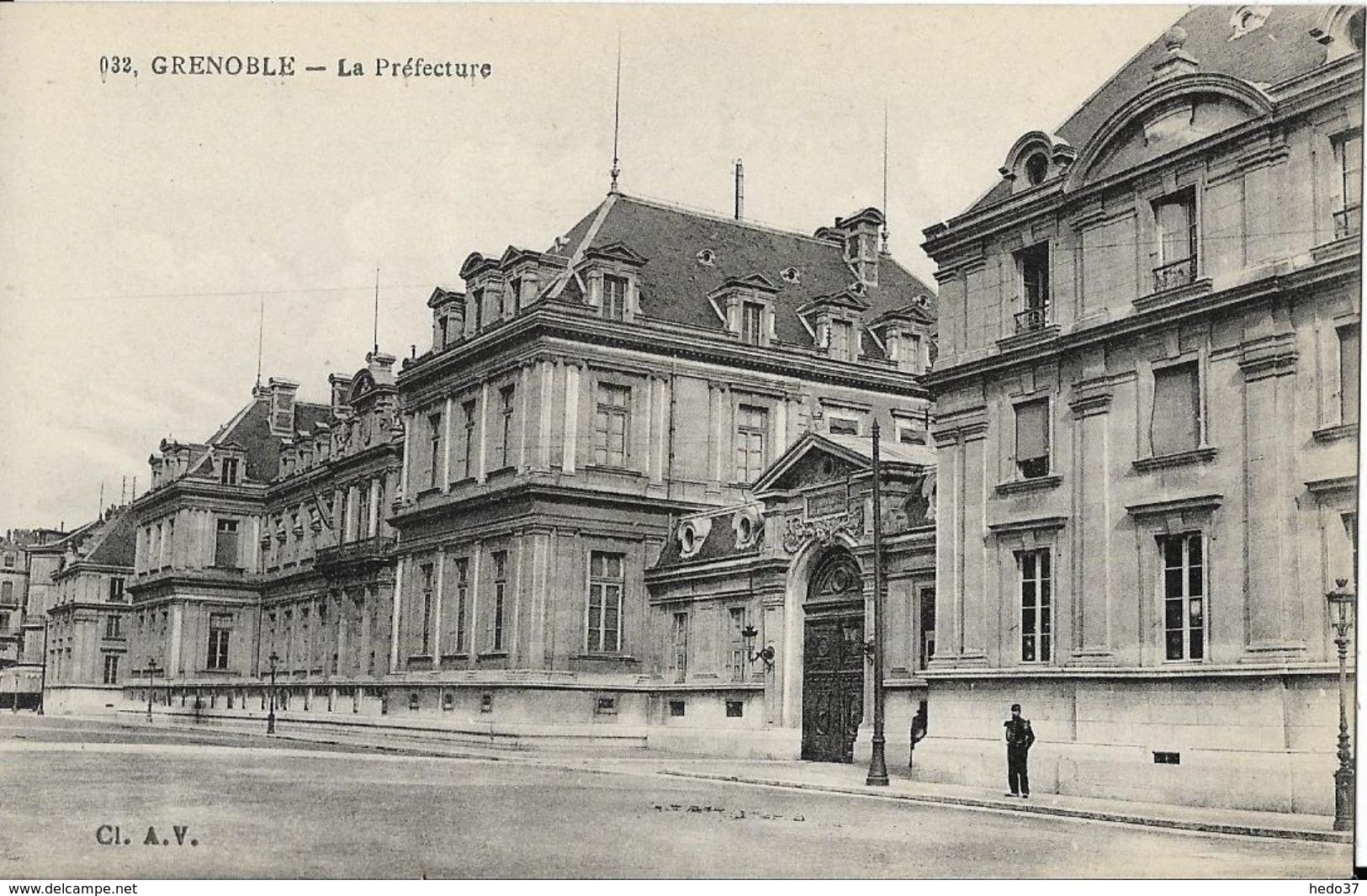 Grenoble - La Préfecture