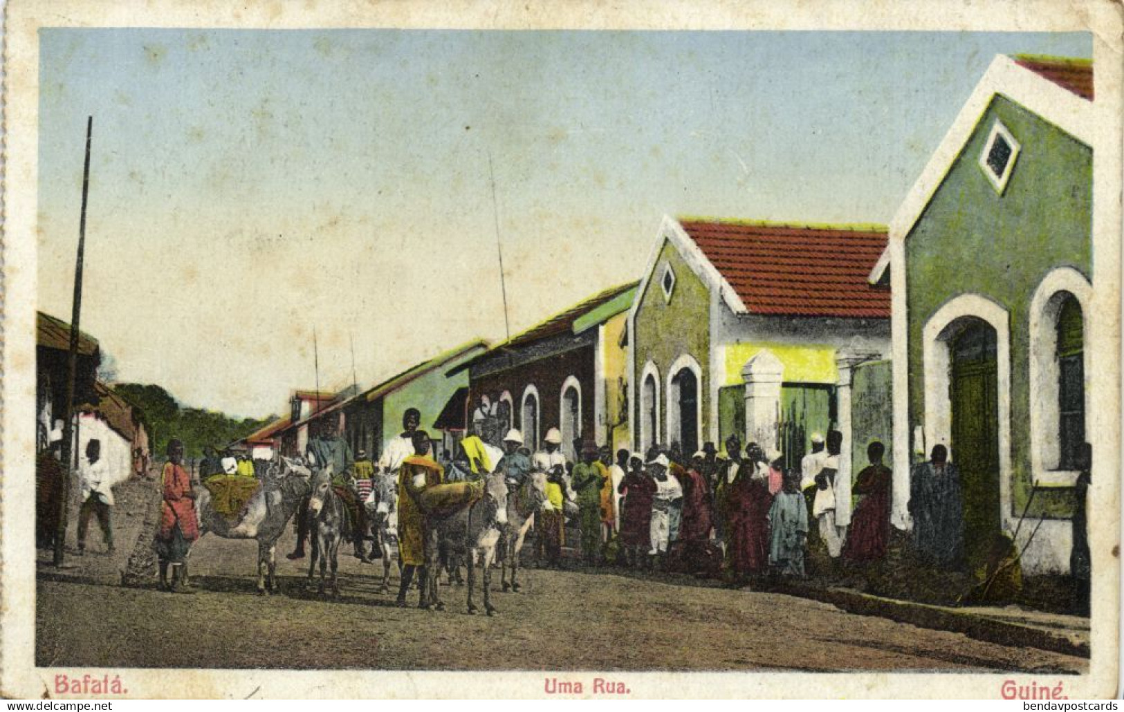 guinea-bissau, BAFATÁ, Uma Rua, Street Scene with People (1920s) Postcard