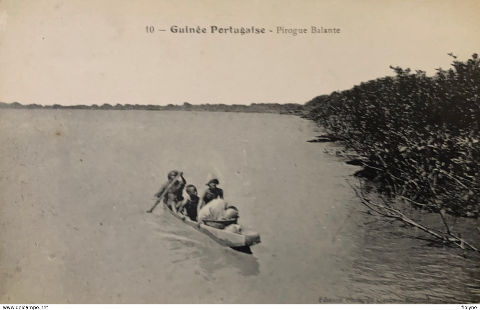 guinée portugaise - pirogue balante - ethnic ethno - guinéa bissau