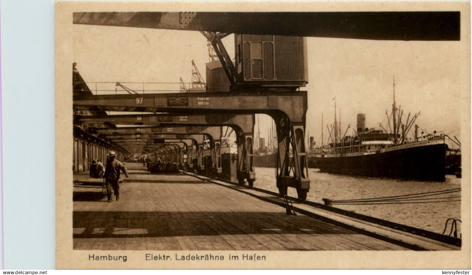 Hamburg Hafen, Elektr. Ladekräne im Hafen