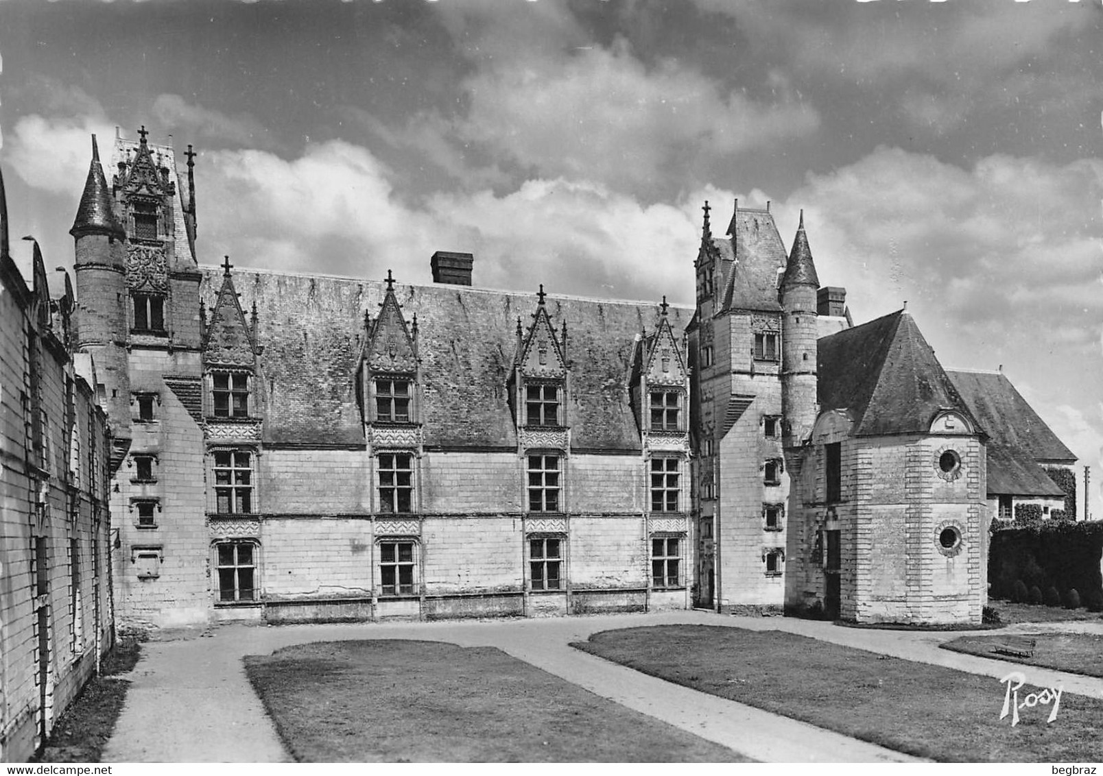 HAUTE GOULAINE    CHATEAU