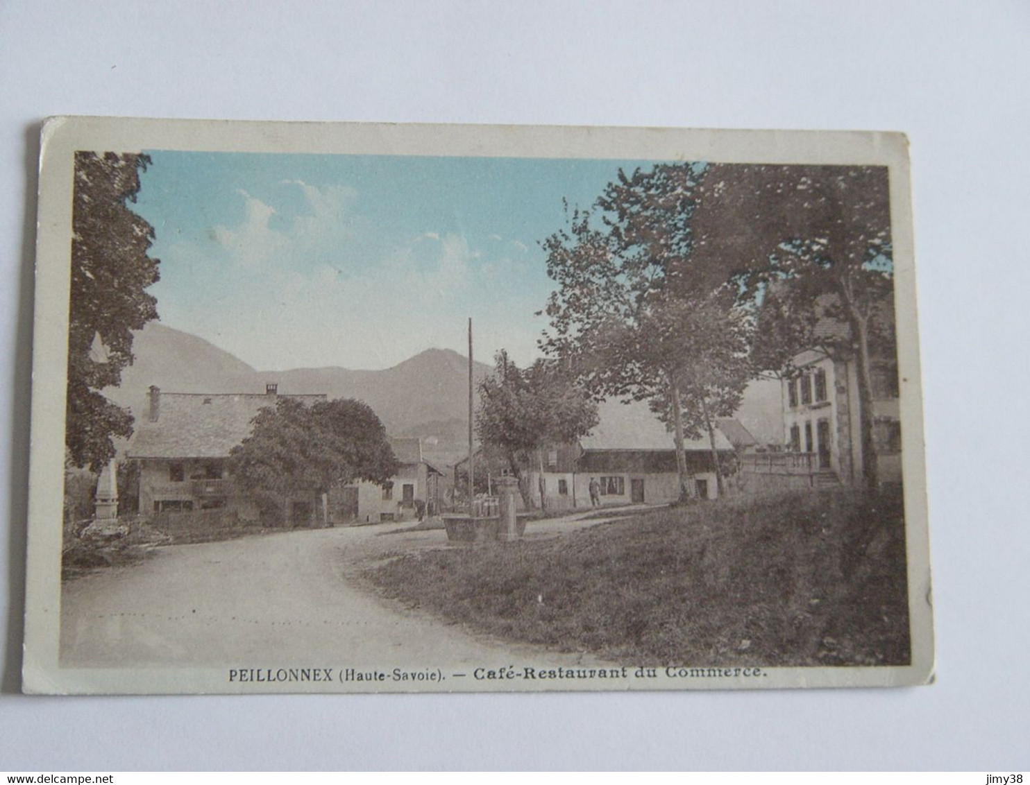 HAUTE SAVOIE-PEILLONNEX -CAFE RESTAURANT DU COMMERCE ANIMEE