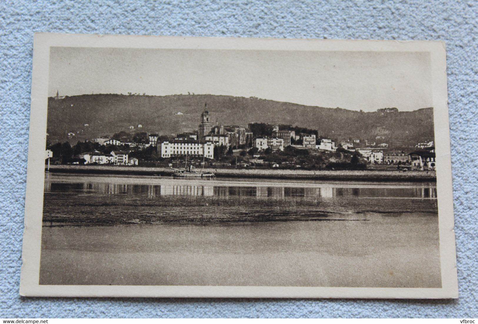 Hendaye, Fuenterrabia, vue prise de Hendaye, Pyrénées atlantiques 64