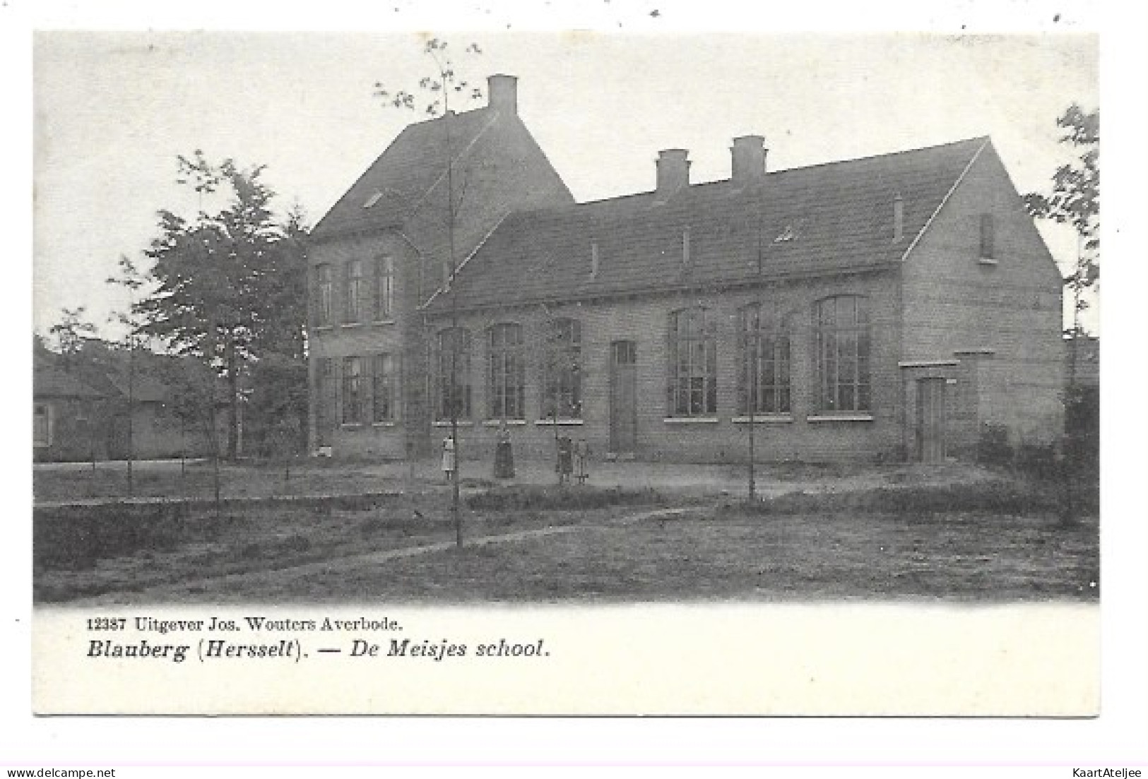 Herselt - Blauberg - De meisjes school.