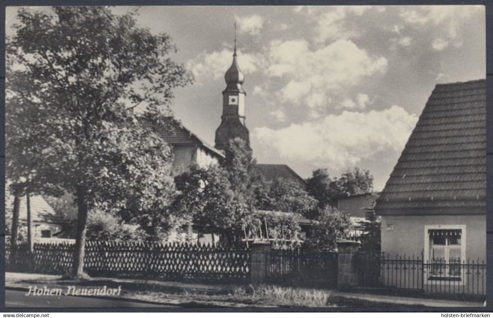 Hohen Neuendorf, Blick zum Kirchturm