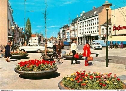 73607353 Helmond Markt