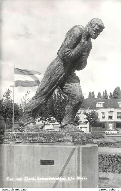 Netherlands  Sas van Gent statue