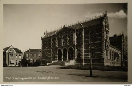 Tiel (Gld.)  Kantongerecht en Belastingkantoor 1955