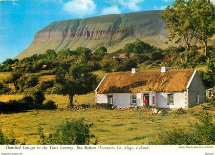 Irlande - Sligo - Yeats County - Thatched Cottage - Ben Bulben Mountain - CPM - Voir Scans Recto-Verso