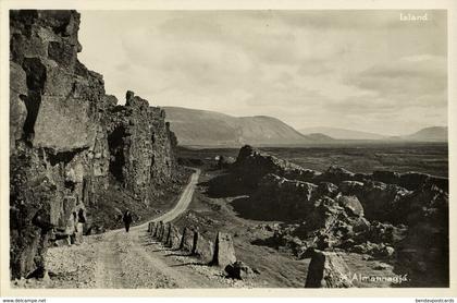 iceland, Almannagjá, Panorama (1930s) RPPC Postcard