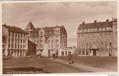 Reykjavik - Hótel Borg og Austurvöllur