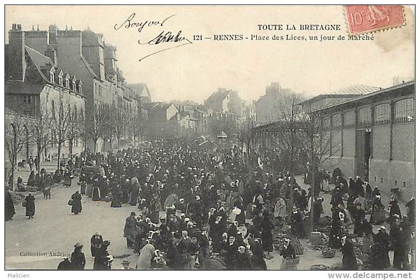 - ille et vilaine -ref B891bis - rennes - la place des lices un jour de marche - halle - carte bon etat -