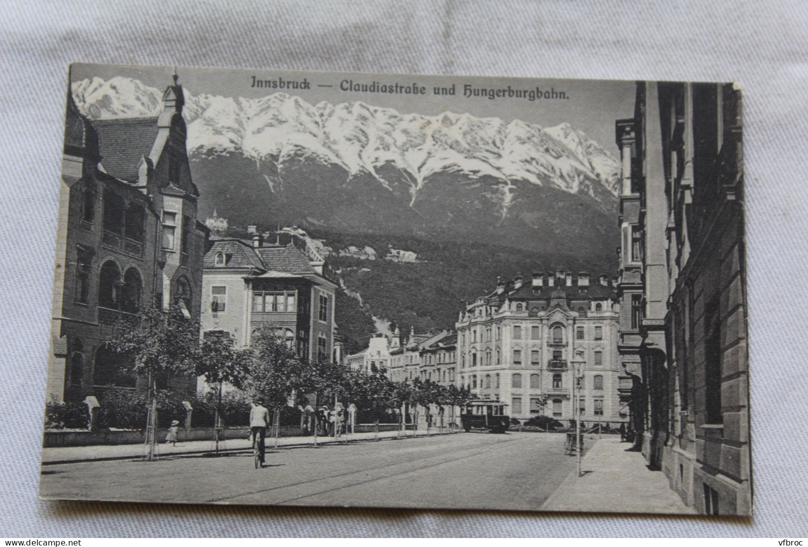 Innsbruck, Claudiastrasse und hungerburghn, Autriche