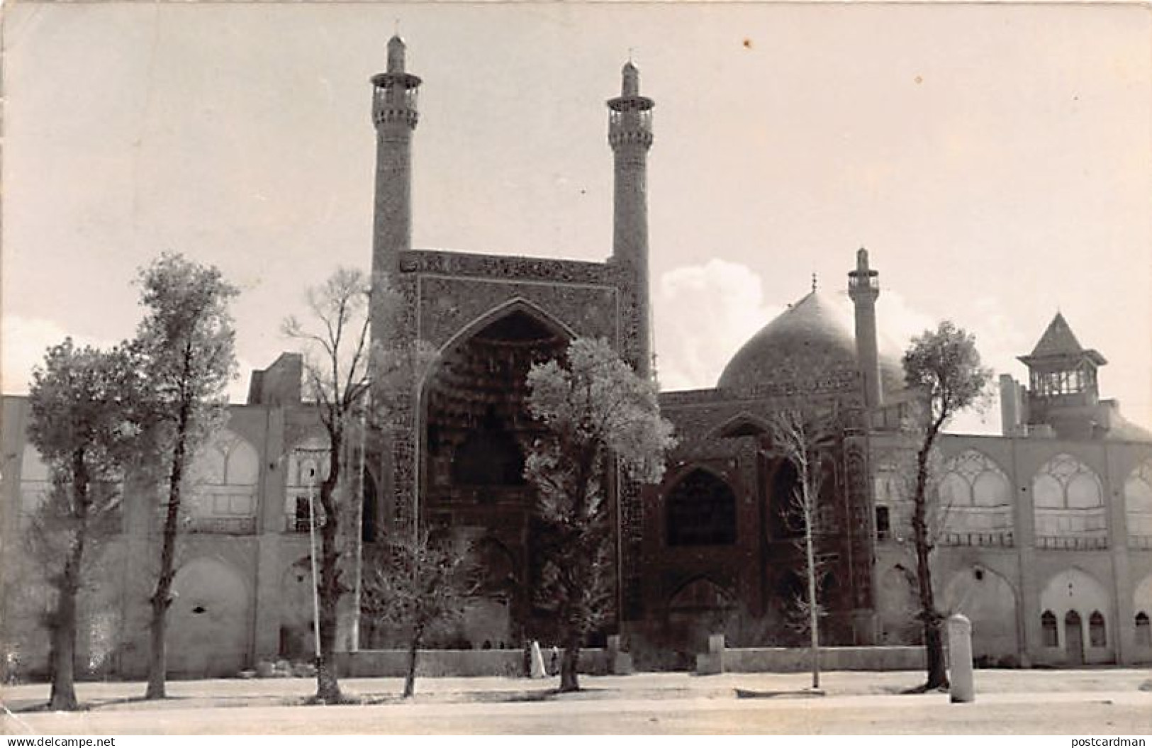 Iran - ISFAHAN - The Shah Mosque - Publ. Persepolis Lalazar