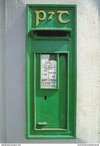 IRLANDE - Wexford Town - Post Box at the Railway station - Carte Postale