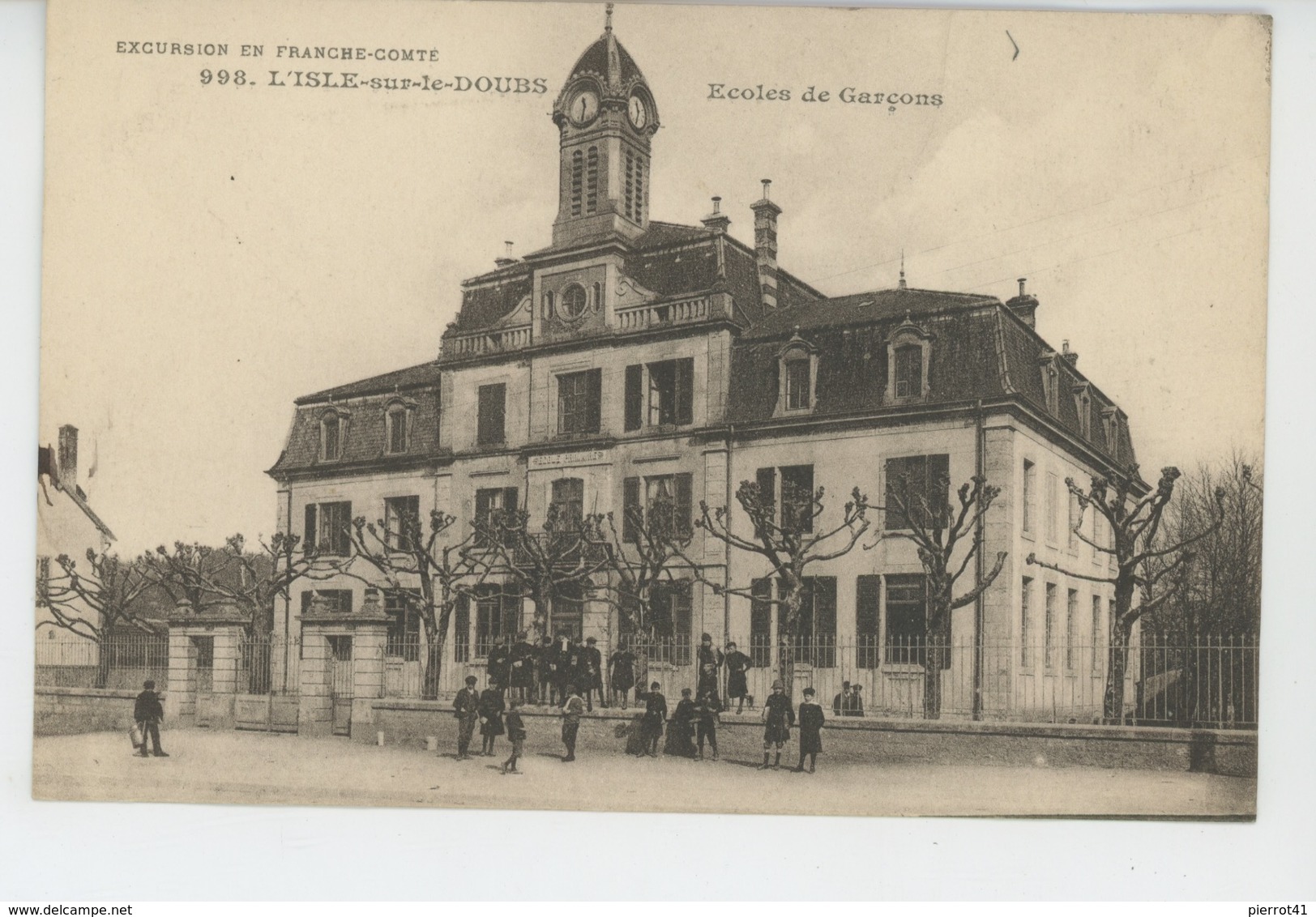 ISLE SUR LE DOUBS - Ecoles de Garçons