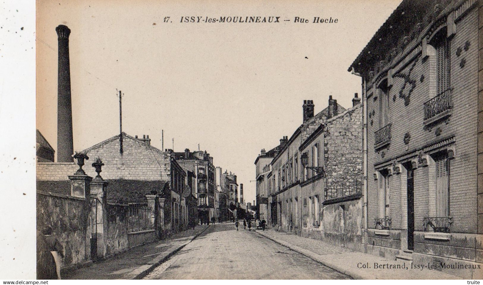 ISSY-LES-MOULINEAUX RUE HOCHE