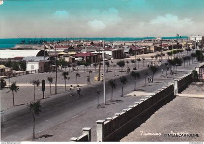 # FIUMICINO: SPIAGGIA   1960