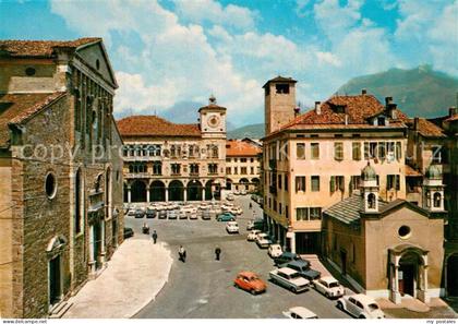 73606242 Belluno Piazza Duomo e Prefettura Belluno