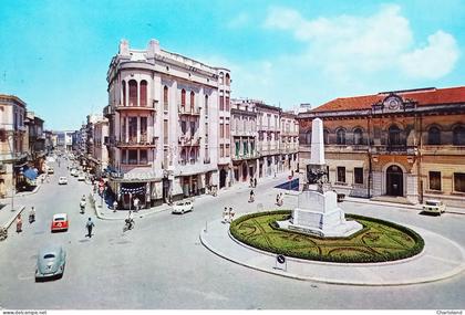 Cartolina - Barletta - Piazza Monumento - 1966