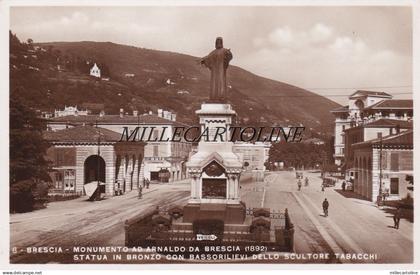 BRESCIA: Monum. ad Arnaldo da Brescia -statua con bassorilievi scultore Tabacchi