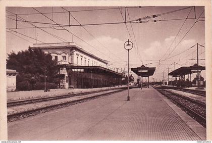 AVERSA - Stazione Centrale, interno con pensiline 2